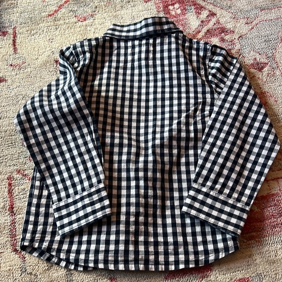Auburn button down, 2T plus 2t tshirt - Picture 3 of 4